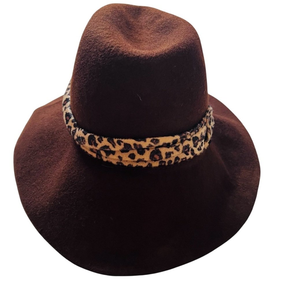 Magid Hats Stylish Brown Fedora Hat with Brown Leopard Band